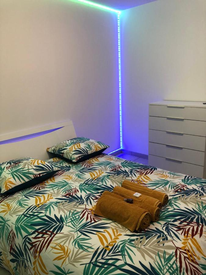 Superbe Appartement Roanne Ngoại thất bức ảnh